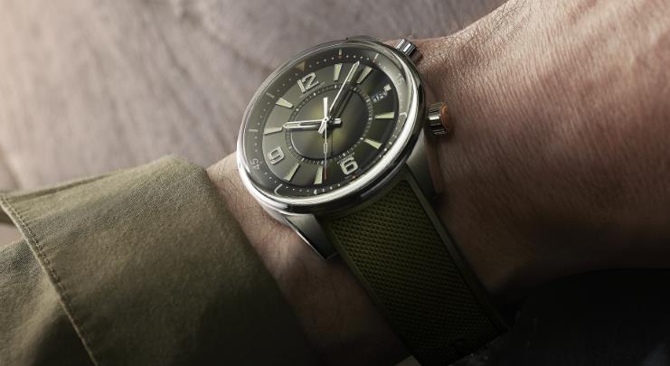 推出 JAEGER-LECOULTRE POLARIS 綠色日期腕表